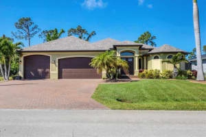 758 ROTONDA CIRCLE, ROTONDA WEST, FL 33947 Sold 09/10/25