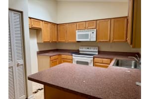 22472 TENNYSON AVENUE, PORT CHARLOTTE, FL 33954 Sold 05/15/25