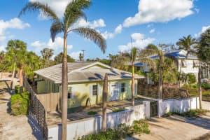 250 GILCHRIST AVENUE, BOCA GRANDE, FL 33921 Sold 05/16/25