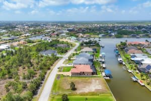 15426 SEAFOAM CIRCLE, PORT CHARLOTTE, FL 33981 - MLS#MFRD6141760