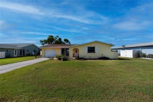 81 OAKLAND HILLS PLACE, ROTONDA WEST, FL 33947 - MLS#MFRD6141859