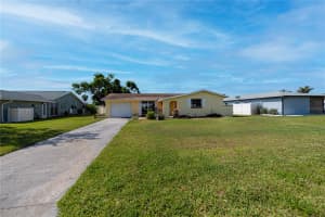 81 OAKLAND HILLS PLACE, ROTONDA WEST, FL 33947 - MLS#MFRD6141859