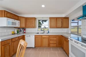 81 OAKLAND HILLS PLACE, ROTONDA WEST, FL 33947 - MLS#MFRD6141859