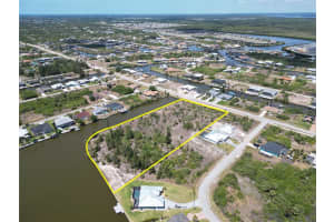 CALUMET, PORT CHARLOTTE, FL 33981 - MLS#MFRD6141880