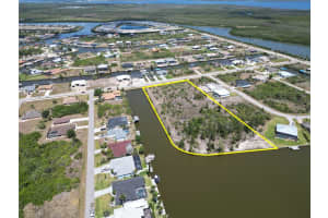 CALUMET, PORT CHARLOTTE, FL 33981 - MLS#MFRD6141880