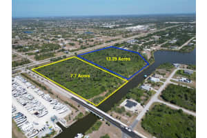 10200 WINBOROUGH DRIVE, PORT CHARLOTTE, FL 33981 - MLS#MFRD6141893