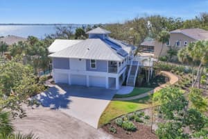6117 GNARLED OAK LANE, ENGLEWOOD, FL 34223 Sold 05/23/25