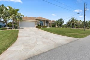 9158 MELODY CIRCLE, PORT CHARLOTTE, FL 33981 Sold 07/24/25