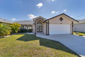 56 LONG MEADOW COURT, ROTONDA WEST, FL 33947 - MLS#MFRD6141957
