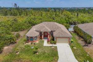10495 Atenia St, PORT CHARLOTTE