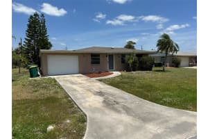 194 Garden Ave Nw, PORT CHARLOTTE