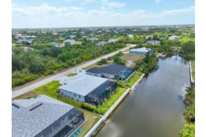 10115 LONG BRANCH STREET, PORT CHARLOTTE, FL 33981 - MLS#MFRD6142137