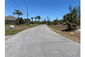 10657 AYEAR ROAD, PORT CHARLOTTE, FL 33981 Sold 06/02/25