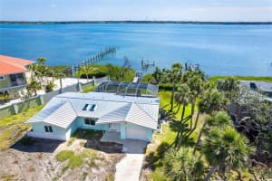 4093 Pelican Shores Cir, ENGLEWOOD