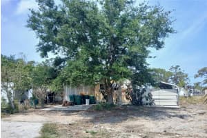 3170 Smith St, ENGLEWOOD