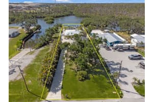 2060 OYSTER CREEK DRIVE, ENGLEWOOD, FL 34224 - MLS#MFRD6142374
