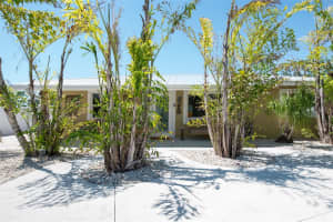2060 OYSTER CREEK DRIVE, ENGLEWOOD, FL 34224 - MLS#MFRD6142374