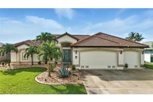9402 Migue Cir, PORT CHARLOTTE