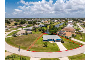 23 BUNKER CIRCLE, ROTONDA WEST, FL 33947 - MLS#MFRD6142472