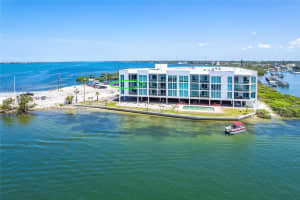 1375 Beach Rd #201, ENGLEWOOD
