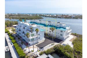 8005 BAY POINTE DRIVE, ENGLEWOOD, FL 34224 - MLS#MFRD6142564