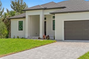 8105 ANTWERP CIRCLE, PORT CHARLOTTE, FL 33981 Sold 07/25/25