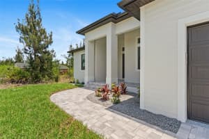 8105 ANTWERP CIRCLE, PORT CHARLOTTE, FL 33981 Sold 07/25/25