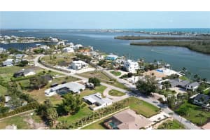 310 GREEN DOLPHIN DRIVE, PLACIDA, FL 33946 - MLS#MFRD6142595