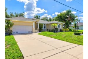 23 PINE VALLEY COURT, ROTONDA WEST, FL 33947 - MLS#MFRD6142704
