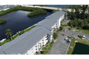 1401 S Mccall Rd #101, ENGLEWOOD