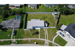 700 FLORAL LANE, PORT CHARLOTTE, FL 33952 - MLS#MFRD6142743