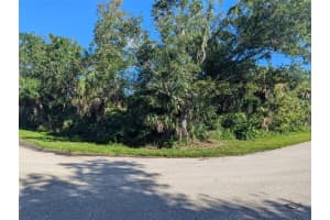 16506 MCLAURY AVENUE, PORT CHARLOTTE, FL 33954 - MLS#MFRD6142756