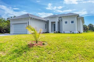 123 FERDON CIRCLE, PORT CHARLOTTE, FL 33954 - MLS#MFRD6142787