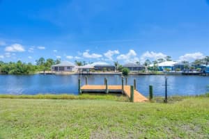 15128 HENNIPEN CIRCLE, PORT CHARLOTTE, FL 33981 - MLS#MFRD6142791