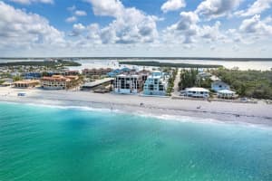 50 Meredith Dr #9, ENGLEWOOD