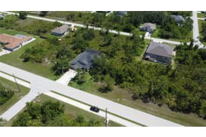13332 KEYSTONE BOULEVARD, PORT CHARLOTTE, FL 33981 - MLS#MFRD6142864