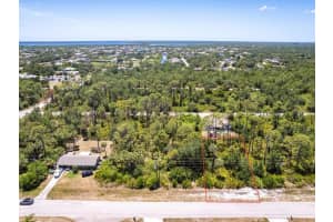 4105 COLLINGSWOOD BOULEVARD, PORT CHARLOTTE, FL 33948 Sold 01/21/26