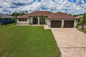 2424 AUBURN BOULEVARD, PORT CHARLOTTE, FL 33948 - MLS#MFRD6142922