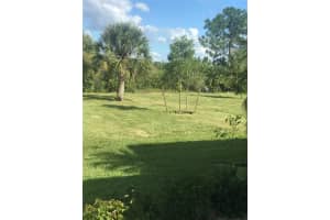 15616 LAKELAND CIR, PORT CHARLOTTE, FL 33981 Sold 09/10/25