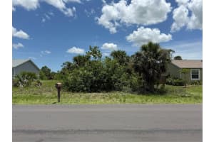 12103 XAVIER AVENUE, PORT CHARLOTTE, FL 33981 Sold 11/19/25