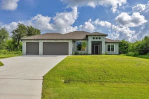 12138 HELICON AVENUE, PORT CHARLOTTE, FL 33981 Sold 08/25/25