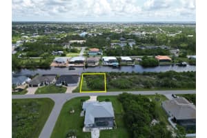 15120 HENNIPEN CIRCLE, PORT CHARLOTTE, FL 33981 - MLS#MFRD6143166