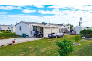 1275 Seagull Dr, ENGLEWOOD