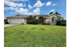 14 MEDALIST ROAD, ROTONDA WEST, FL 33947 Sold 08/21/25
