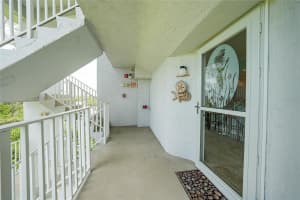 1401 MCCALL ROAD, ENGLEWOOD, FL 34223 Sold 10/03/25