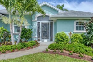 9944 WINNIPEG STREET, PORT CHARLOTTE, FL 33981 - MLS#MFRD6143309