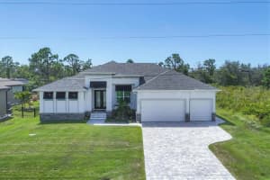 151 BRIG CIRCLE, PLACIDA, FL 33946 - MLS#MFRD6143316