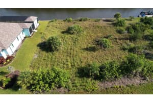 15076 LEIPZIG CIRCLE, PORT CHARLOTTE, FL 33981 - MLS#MFRD6143368