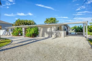 315 GEORGIA AVENUE, FORT MYERS, FL 33905 Sold 09/30/25