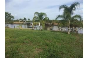8182 CLYDE CIRCLE, PORT CHARLOTTE, FL 33981 - MLS#MFRD6143462